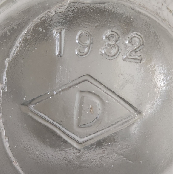 Antique 1932 Crown Jars - Picture 3 of 9